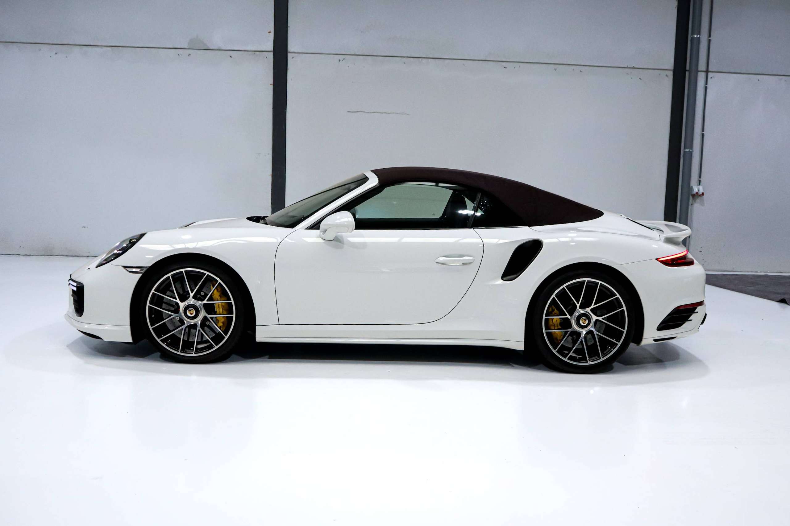 0c741c81 2d29 4013 B57b E6804900339b5 Porsche 991 Turbo S 20260904