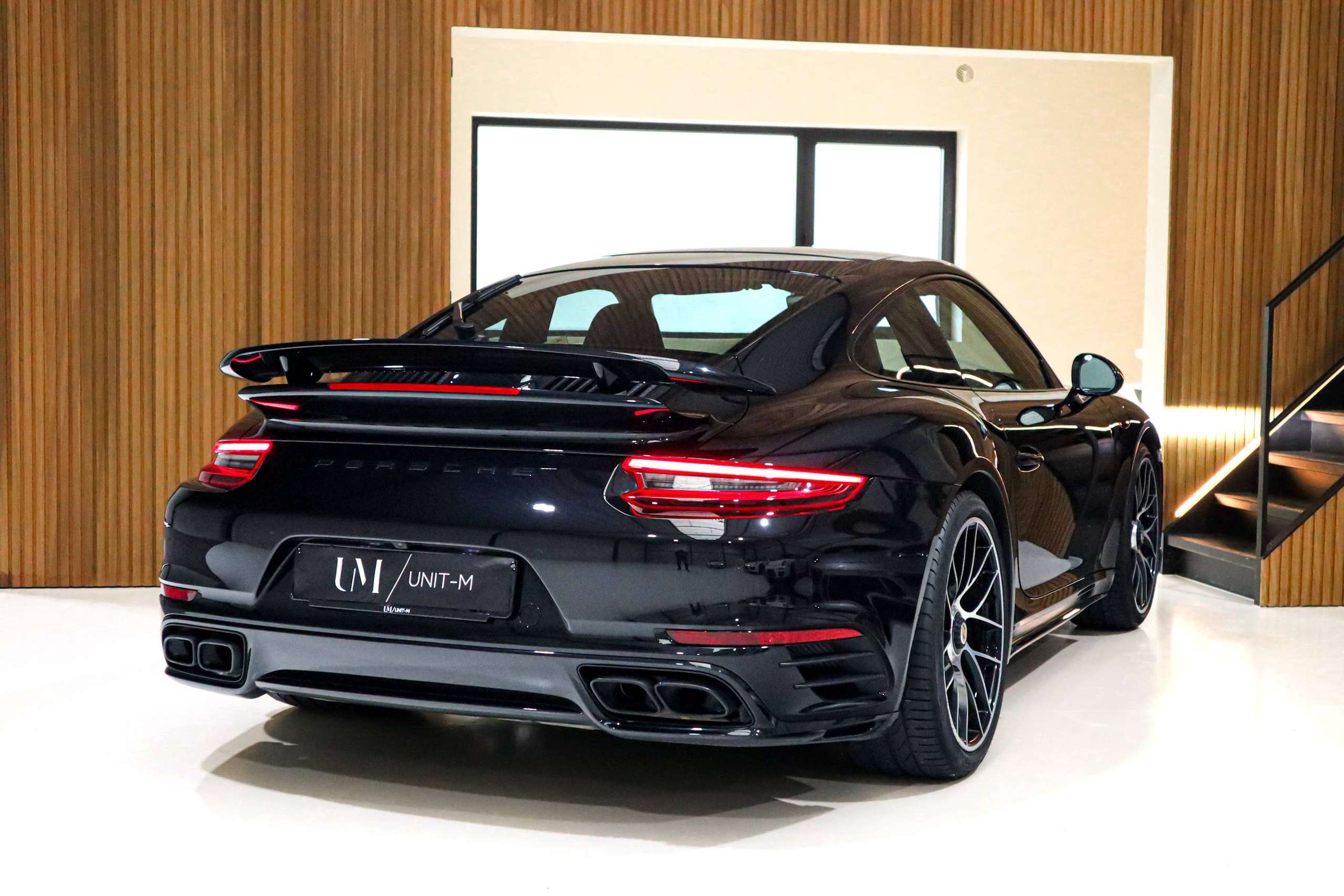 39b5f934 Bfab 4c32 Bdba 09863c9833561 Porsche 991 Turbo S High Spec 20260915
