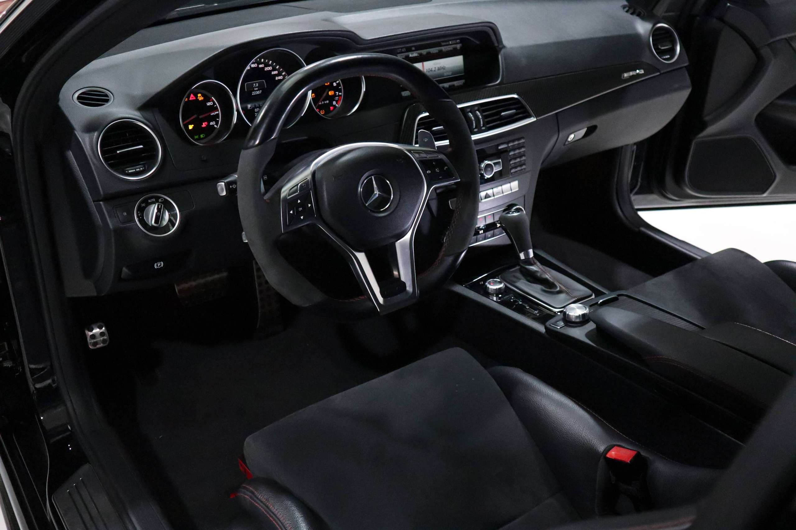 B3e3edd2 8af3 40d3 95aa C6baa602c2fb10 Mercedes Benz C 63 Amg C63 Amg Black Series 20260922