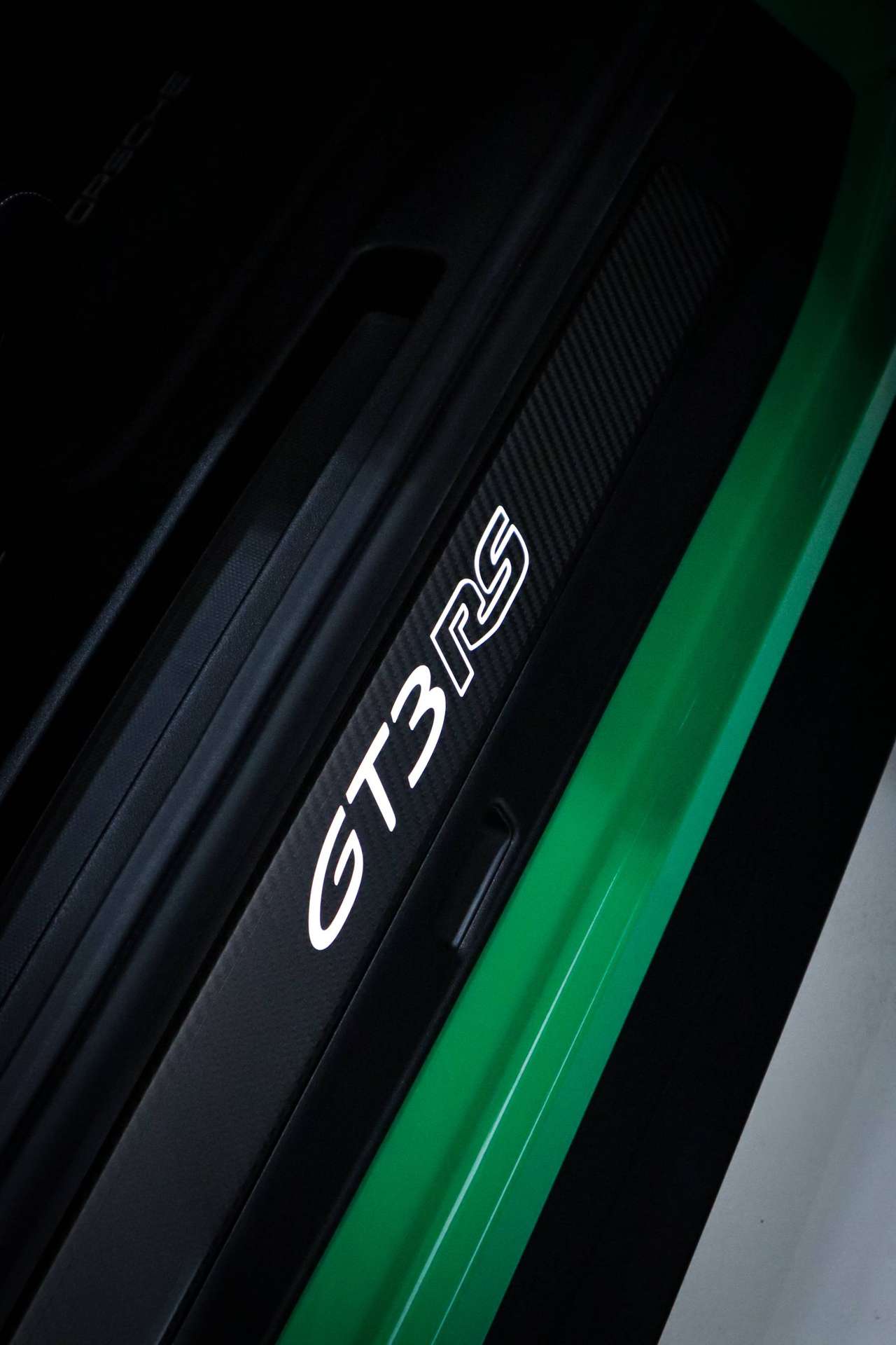D75c7613 37e7 4d5d 9c1b 8756ed3ac66818 Porsche 992 Gt3 Rs 4 0 Python Green Full Ppf 20260921